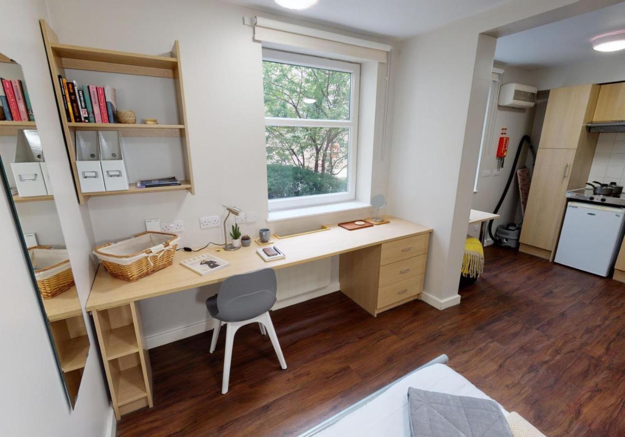Private Bedrooms With Shared Kitchen And Studios At Iq Tufnell House In Londyn Zewnętrze zdjęcie