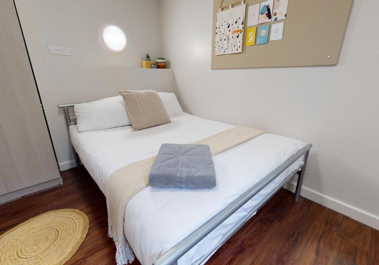 Private Bedrooms With Shared Kitchen And Studios At Iq Tufnell House In Londyn Zewnętrze zdjęcie